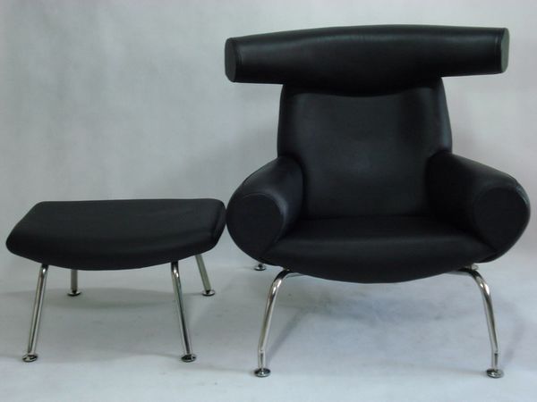 OX Lounge Chair with Ottoman in Black Italian Leather by  Hans J. Wegner[5] 