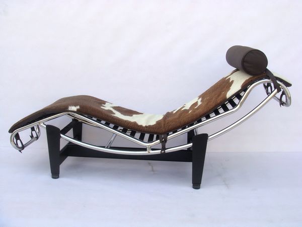 LC4 Loung Chair by  Le Corbusier[2]