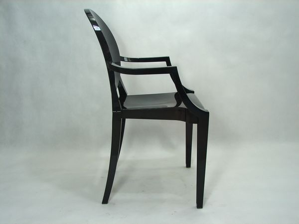 Wraith Chair with Arms[2]