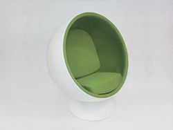 Eero Aarnio Ball Chair